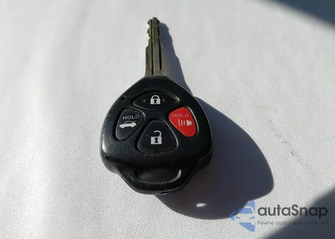 2008 Toyota Camry Le z USA, uszkodzony, nr VIN 4T4BE46KX8R039954